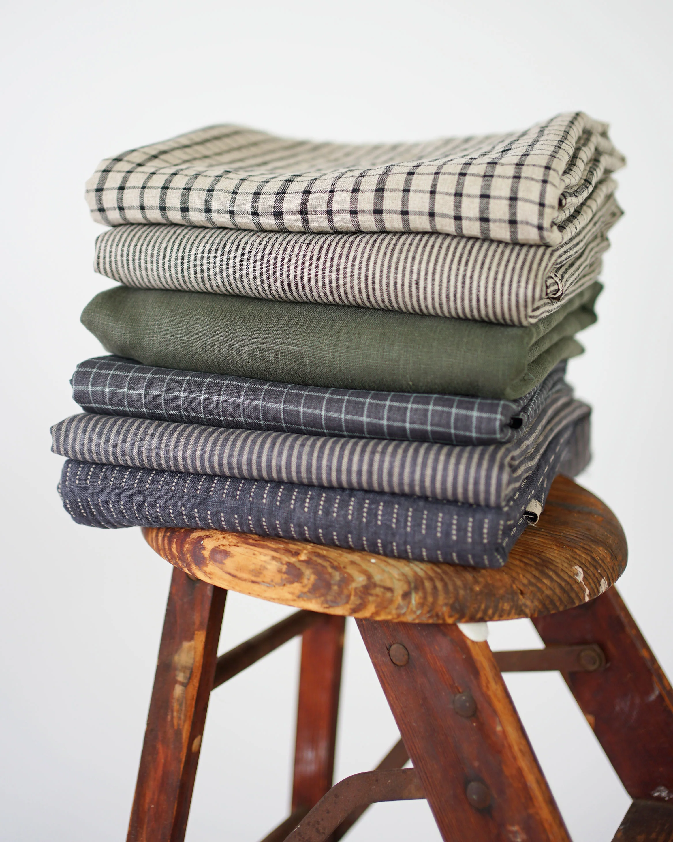 Black and Oat Railroad Stripe Linen - Image 4