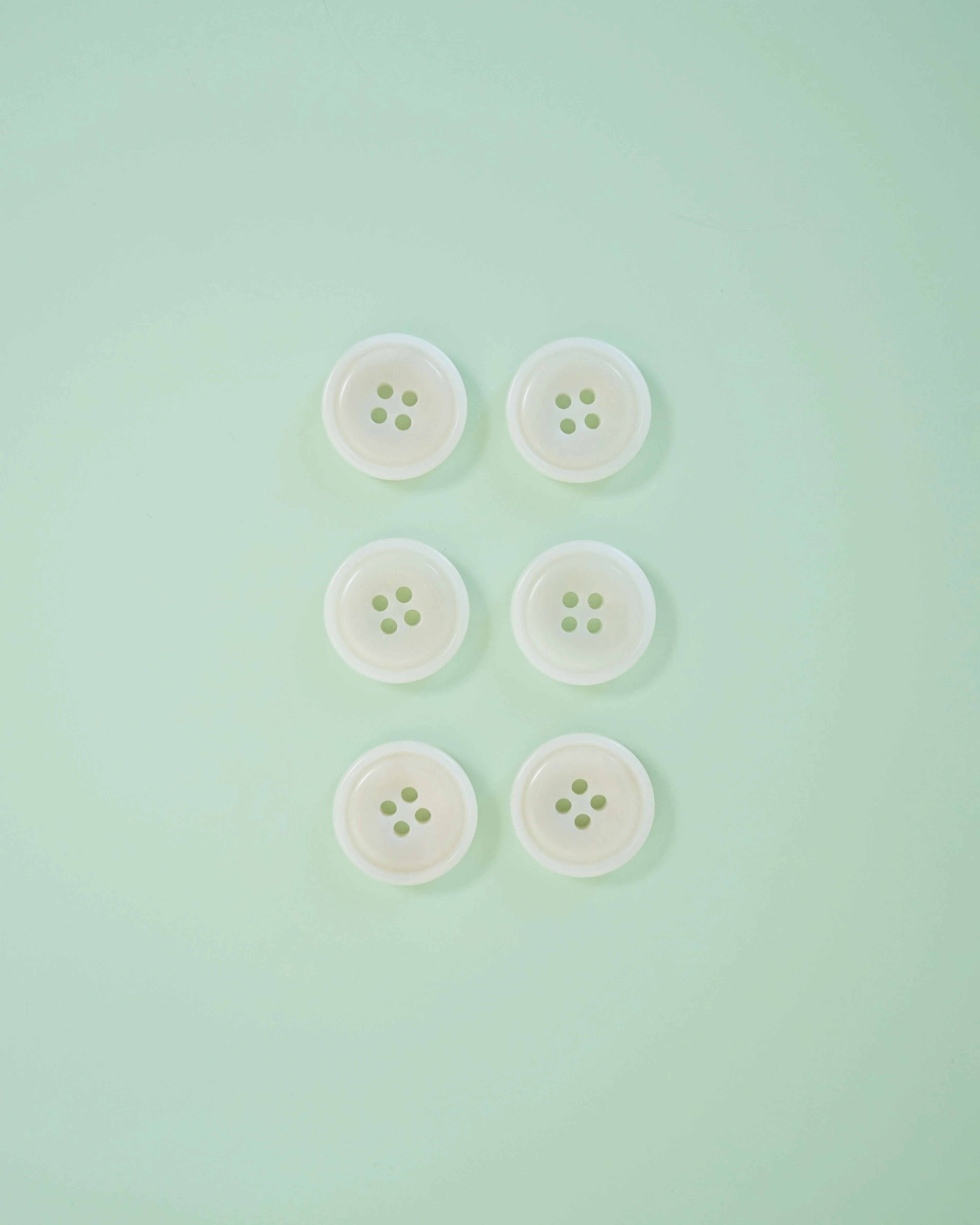 Milk 3/4" Corozo Nut Buttons